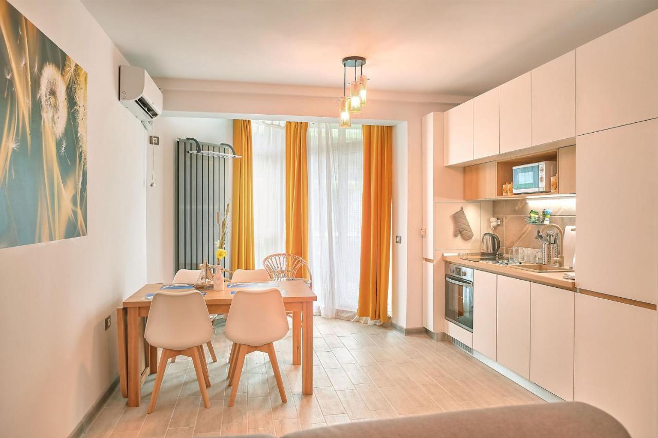 Opal Luxury Apartment 92 Spa N Pool Beach Resort Năvodari Exteriér fotografie